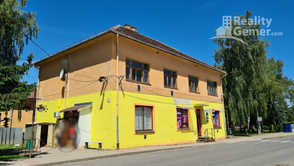 Polyfunkčný objekt v Hrnčiarskych Zalužanoch