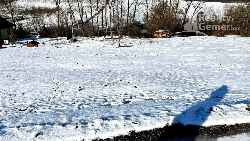 Predaj lukratívneho pozemku 2000m2, Mlynárka 4km od RS