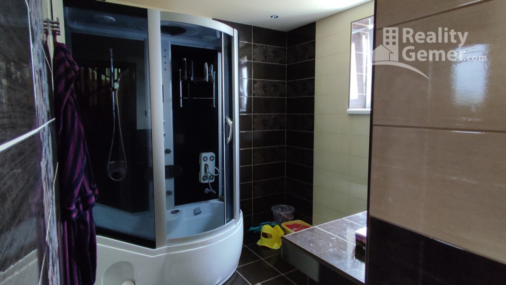 5 izbový rodinný dom - Čerenčany