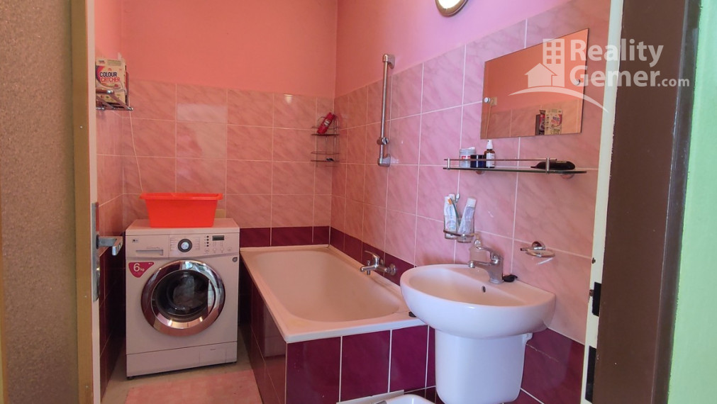 5 izbový rodinný dom - Čerenčany