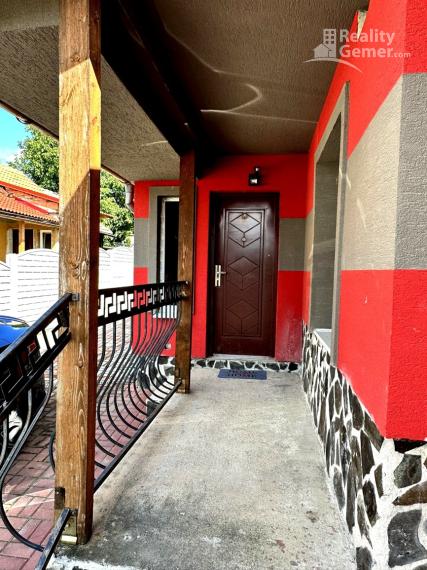 ZNÍŽENÁ CENA o 10000eur  !!! Predaj slnečného 4izb. rodinného domu v obci Nižná Pokoradz.