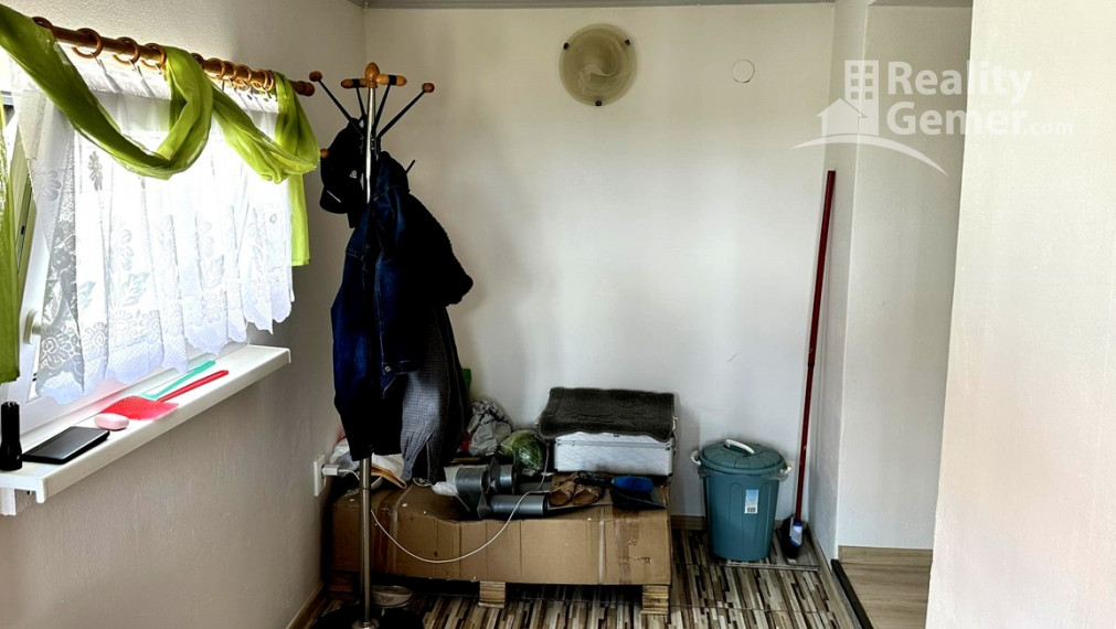 ZNÍŽENÁ CENA o 10000eur  !!! Predaj slnečného 4izb. rodinného domu v obci Nižná Pokoradz.