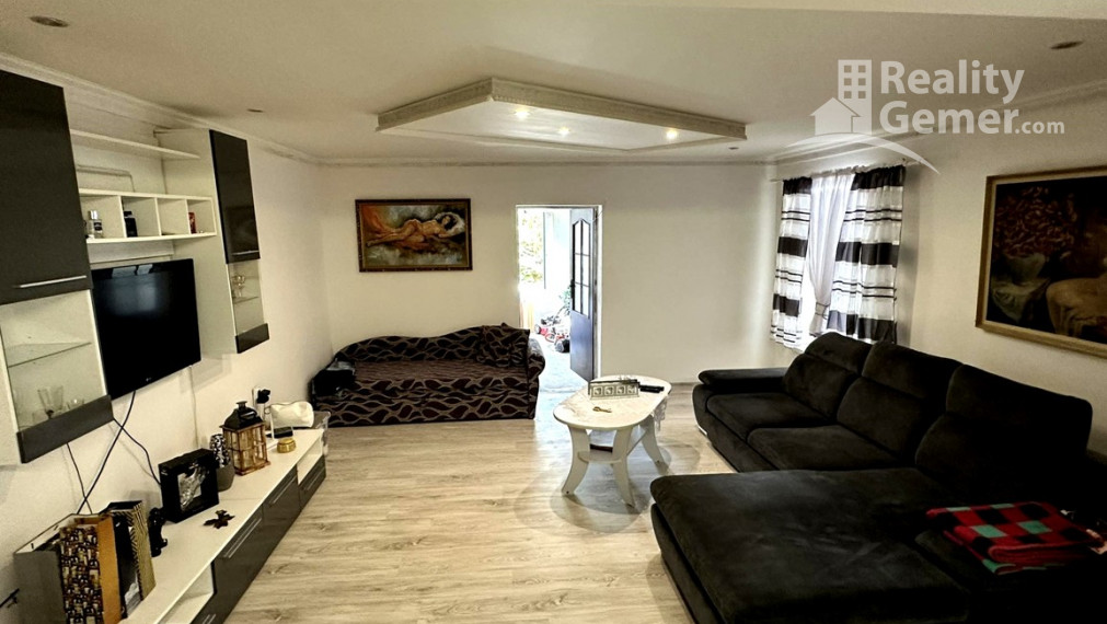 ZNÍŽENÁ CENA o 10000eur  !!! Predaj slnečného 4izb. rodinného domu v obci Nižná Pokoradz.