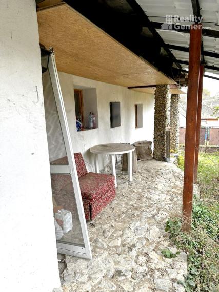 Výrazná zľava !!!! Predaj Dvoch Rodinných domov v obci Padarovce.