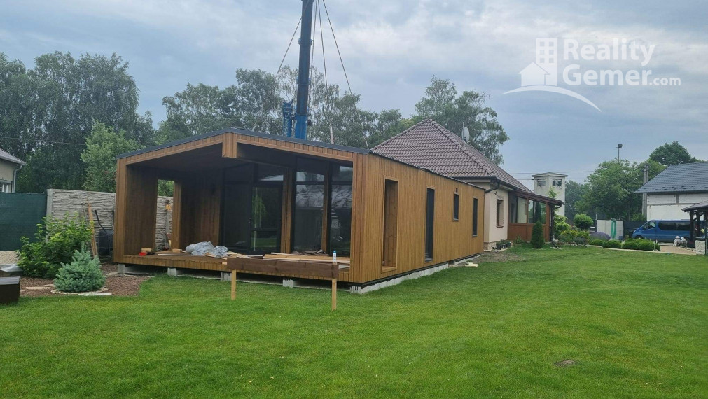 Novostavba + pozemok - modulová drevostavba