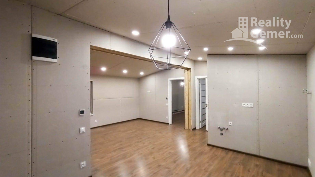 Novostavba + pozemok - modulová drevostavba