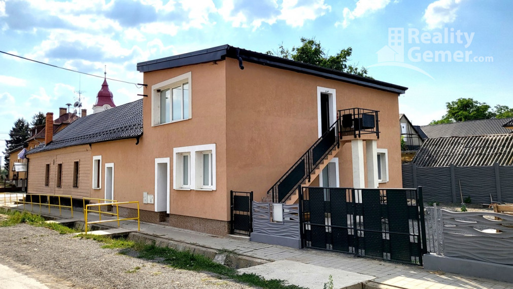 Prenájom  apartmánu č:1  v novostavbe bytového domu v centre obce Rimavské Janovce.