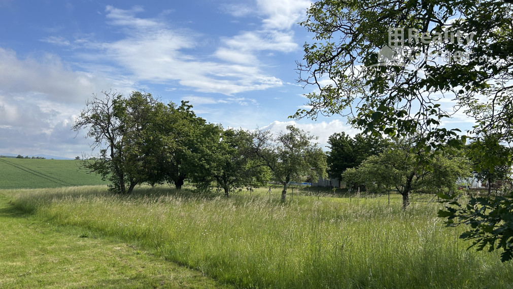 Pozemok - Horné Zahorany