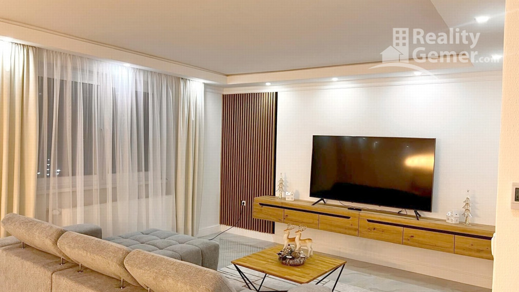 Predaj luxusného rodinného domu v obci Jesenské okr. Rim.Sobota