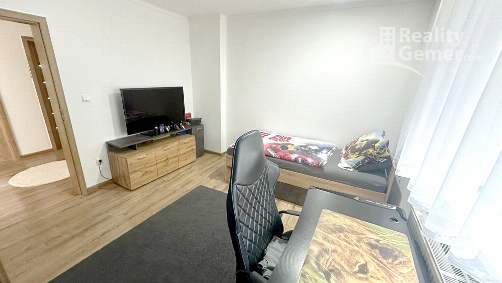 Predaj luxusného rodinného domu v obci Jesenské okr. Rim.Sobota