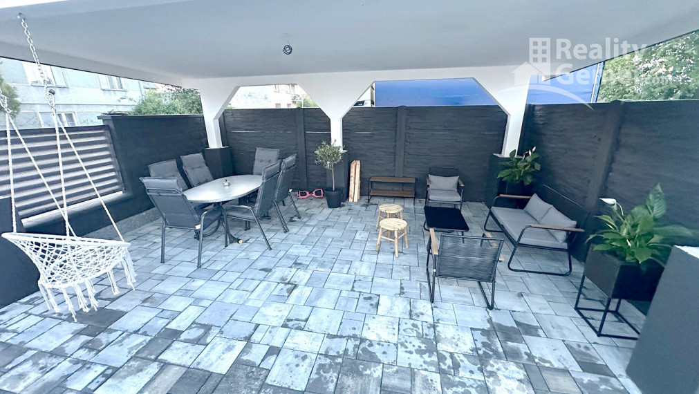 Predaj luxusného rodinného domu v obci Jesenské okr. Rim.Sobota