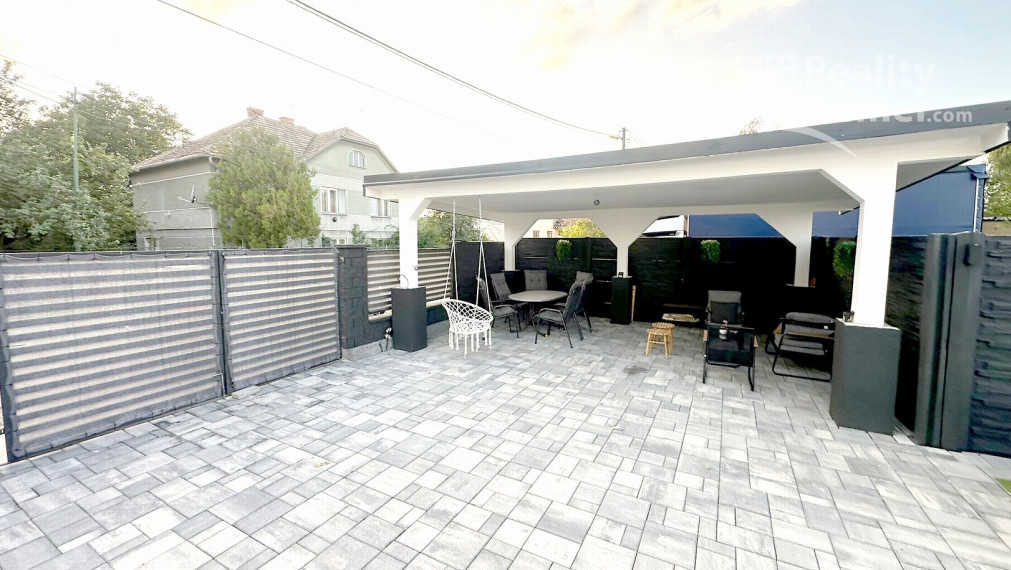 Predaj luxusného rodinného domu v obci Jesenské okr. Rim.Sobota