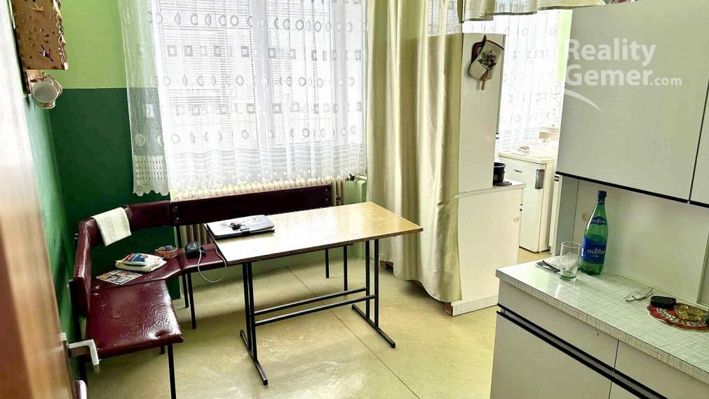 Nová ponuka !!! Predaj 4izb rod. domu vo vyhľadávanej lokalite Čerenčany 5km od RS.