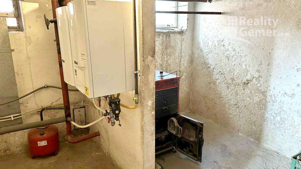 Nová ponuka !!! Predaj 4izb rod. domu vo vyhľadávanej lokalite Čerenčany 5km od RS.