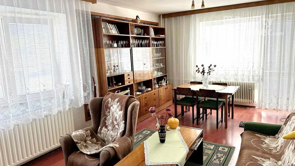 Nová ponuka !!! Predaj 4izb rod. domu vo vyhľadávanej lokalite Čerenčany 5km od RS.