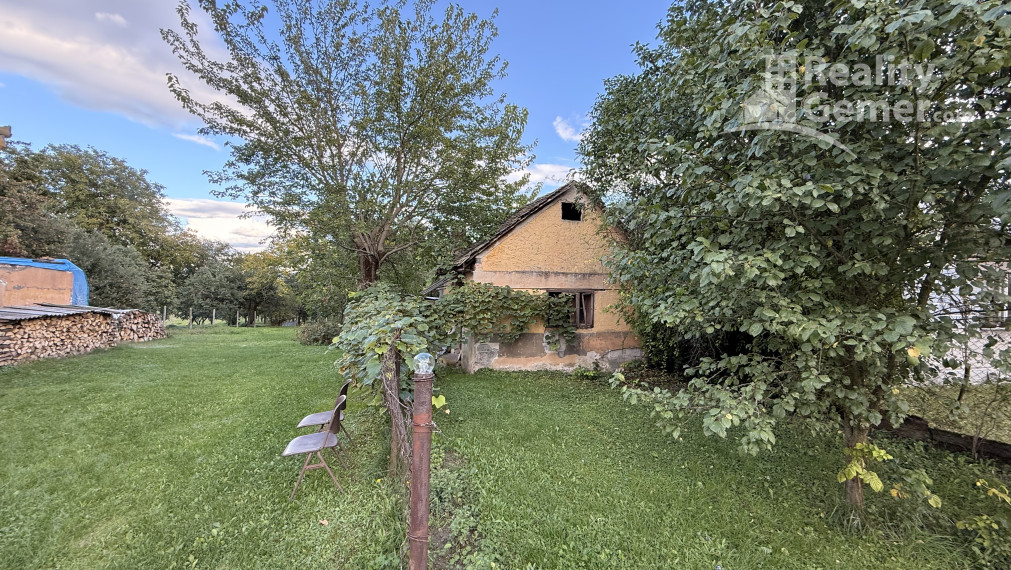 Rodinný dom - Zacharovce