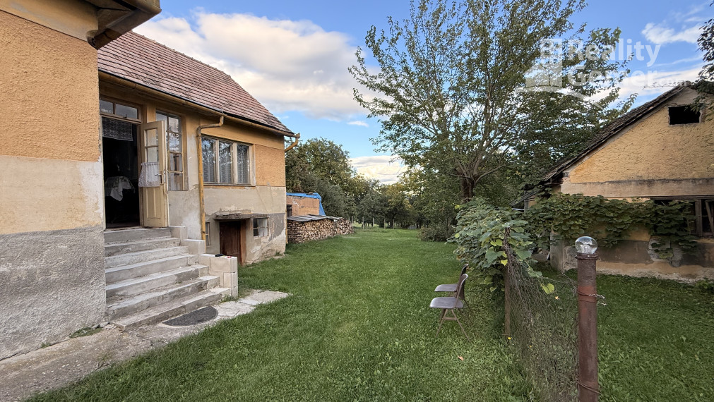 Rodinný dom - Zacharovce