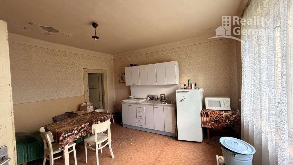 Rodinný dom - Zacharovce