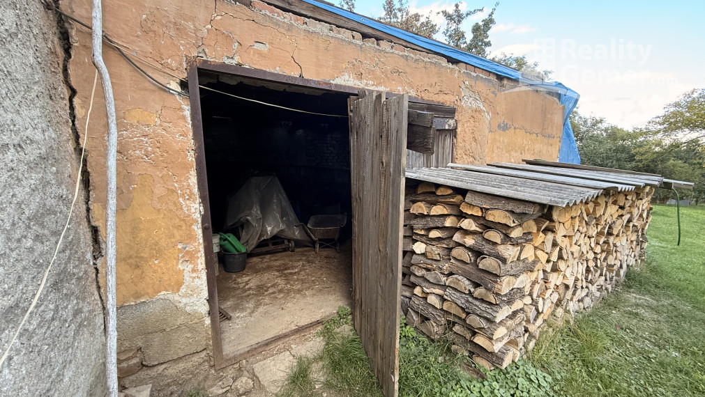 Rodinný dom - Zacharovce