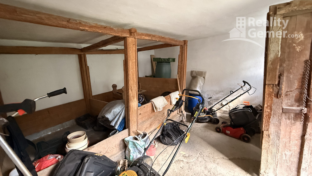 Rodinný dom - Zacharovce