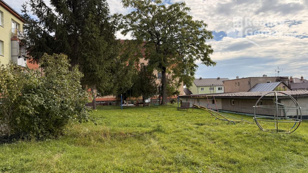 2 - izbový byt Školská ulica