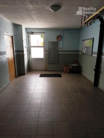 3 izbový byt ul. Dobšinského - Rimavská Sobota