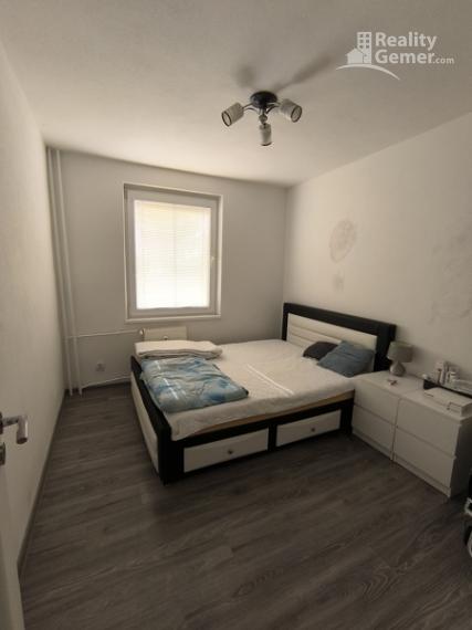 3 izbový byt ul. Dobšinského - Rimavská Sobota