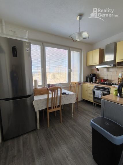 3 izbový byt ul. Dobšinského - Rimavská Sobota