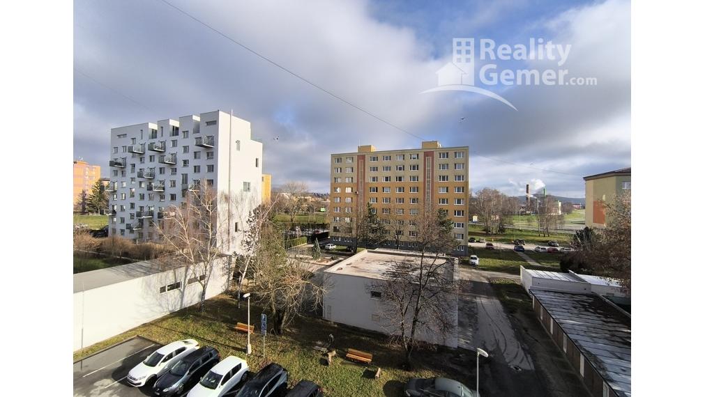 3 izbový byt ul. Dobšinského - Rimavská Sobota