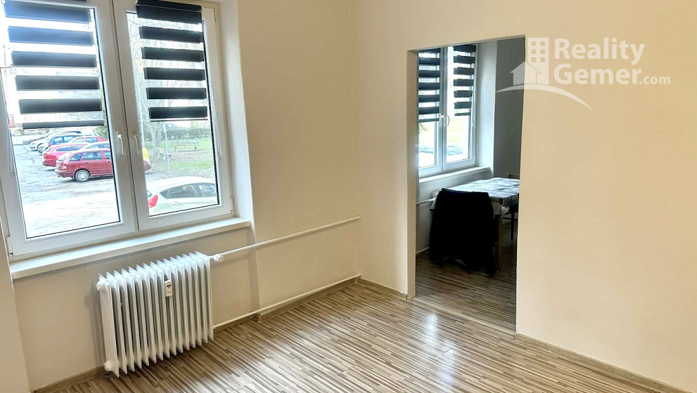 Prenájom 3 izb. bytu Nám. Š. M. Daxnera