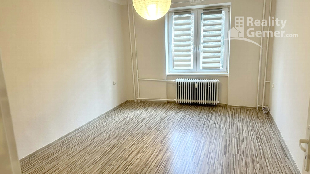 Prenájom 3 izb. bytu Nám. Š. M. Daxnera