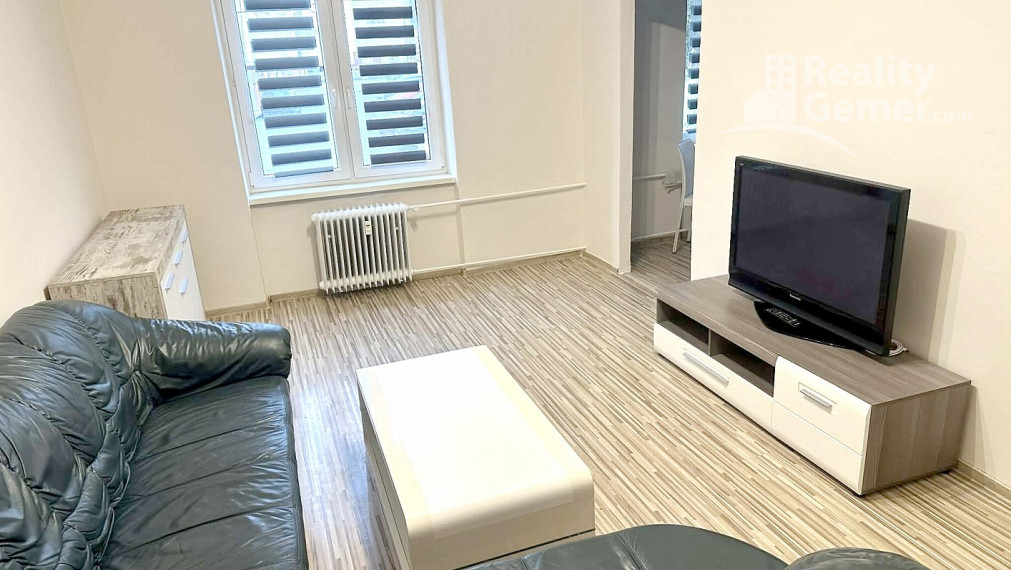 Prenájom 3 izb. bytu Nám. Š. M. Daxnera