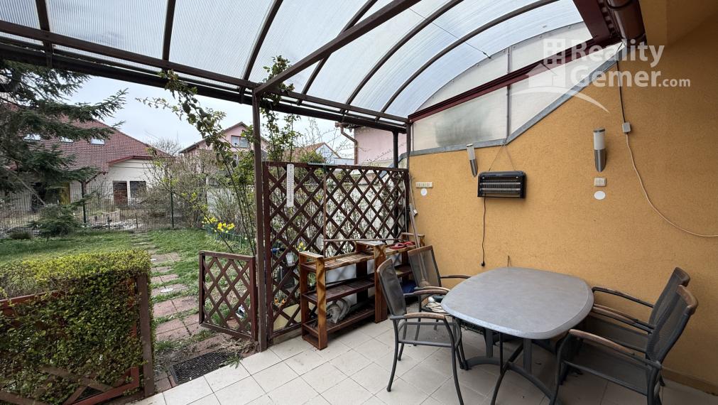 KOMFORTNÝ DOM K OKAMŽITÉMU NASŤAHOVANIU PRIAMO V CENTRE MESTA