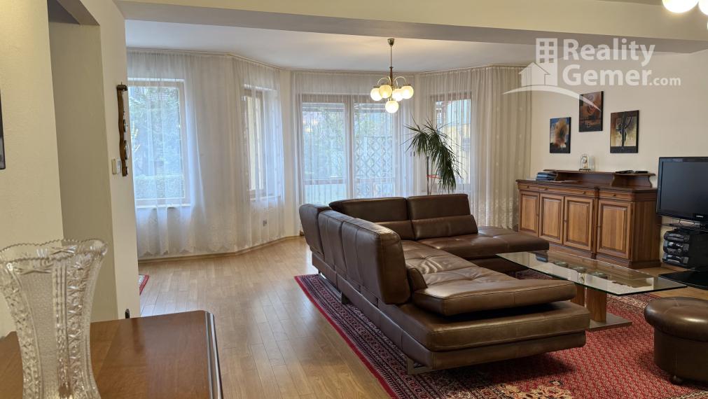 KOMFORTNÝ DOM K OKAMŽITÉMU NASŤAHOVANIU PRIAMO V CENTRE MESTA