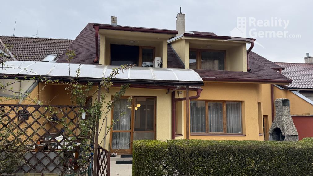 KOMFORTNÝ DOM K OKAMŽITÉMU NASŤAHOVANIU PRIAMO V CENTRE MESTA