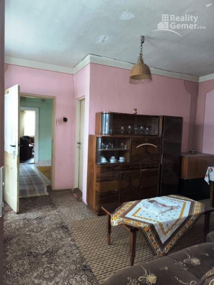 Dom, ktorý čaká na nový príbeh – oáza pokoja len kúsok od Rimavskej Soboty