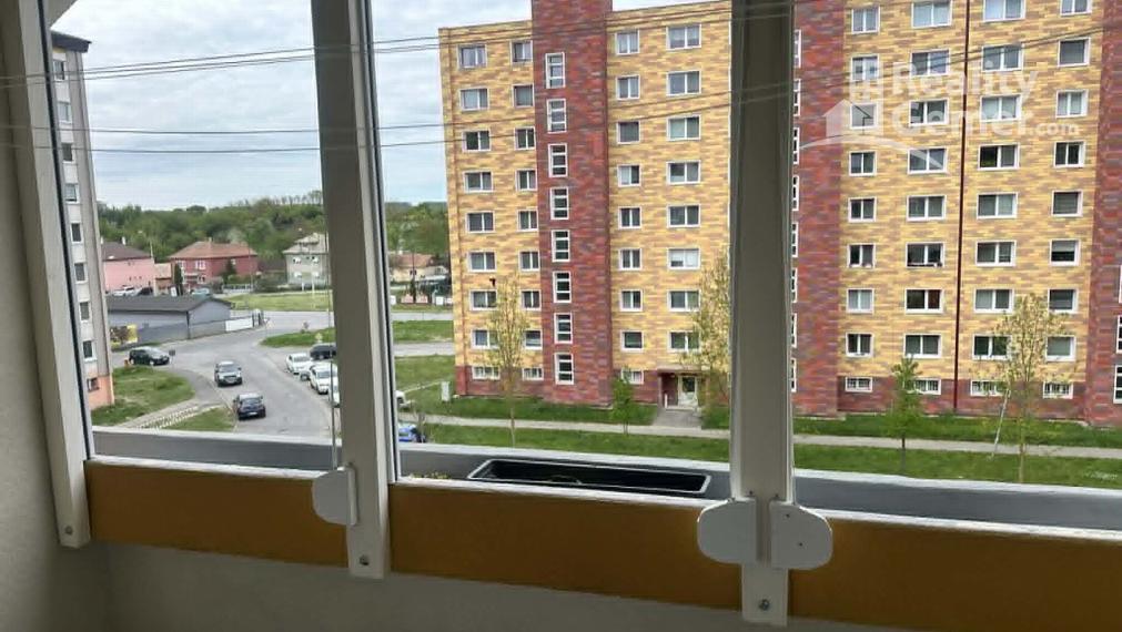 Predaj Slnečného 3 izb. bytu s loggiou na ul. T. Vansovej