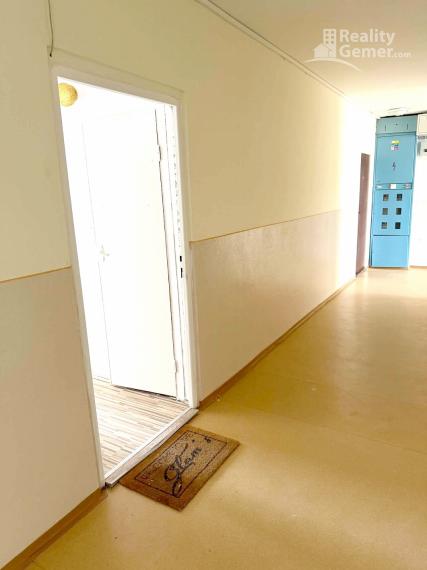 Predaj útulnej , slnečnej Garsónky s loggiou v centre mesta ul. Malohontská