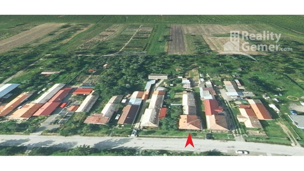Rodinný dom – Vyšná Pokoradz s veľkým pozemkom a hospodárskymi budovami