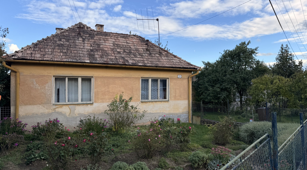 Rodinný dom - Zacharovce