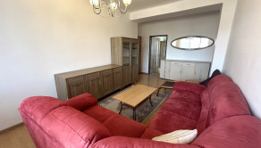 2 - izbový byt Školská s loggiou - vrátane zariadenia - fotografia 5