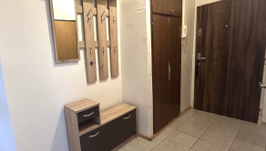 2 - izbový byt Školská s loggiou - vrátane zariadenia - fotografia 8