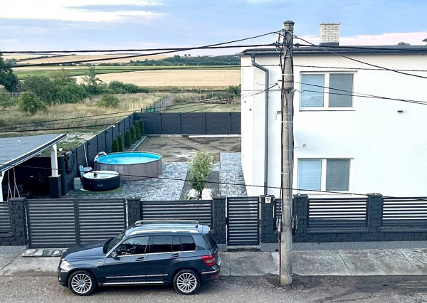 Predaj luxusného rodinného domu v obci Jesenské okr. Rim.Sobota