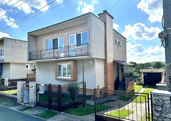 Nová ponuka !!! Predaj 4izb rod. domu vo vyhľadávanej lokalite Čerenčany 5km od RS.