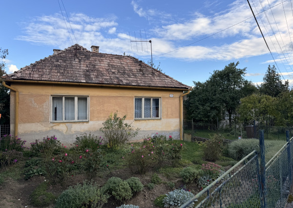 Rodinný dom - Zacharovce