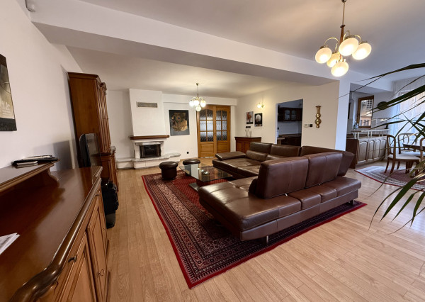 KOMFORTNÝ DOM K OKAMŽITÉMU NASŤAHOVANIU PRIAMO V CENTRE MESTA