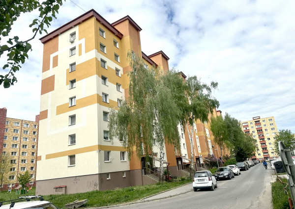 Predaj Slnečného 3 izb. bytu s loggiou na ul. T. Vansovej