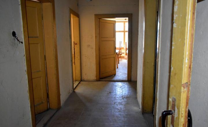 Polyfunkčný objekt v Hrnčiarskych Zalužanoch - fotografia 14