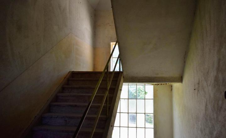 Polyfunkčný objekt v Hrnčiarskych Zalužanoch - fotografia 12