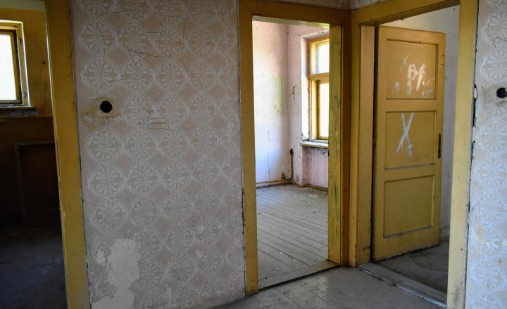 Polyfunkčný objekt v Hrnčiarskych Zalužanoch - fotografia 22